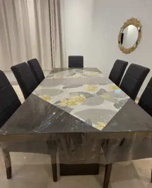 طاولة طعام +7كراسي