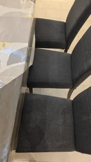 طاولة طعام +7كراسي