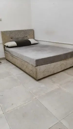 سرير 120 للبيع بالحيل